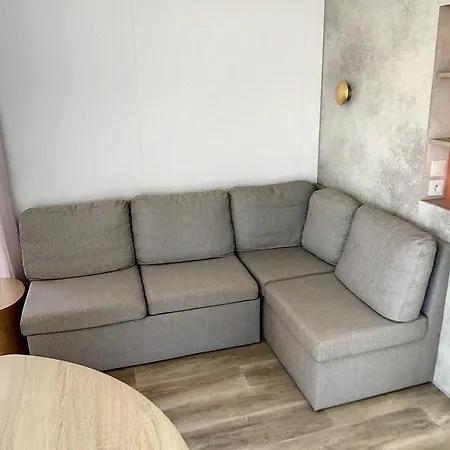 Mobil-home 3 Avec Piscine Chauffee, Proche Et Commerces - Fr-1-361a-16 * Jullouville-les-Pins