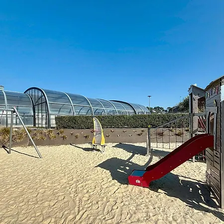 Mobil-home 3 Avec Piscine Chauffée, Proche Et Commerces - Fr-1-361a-16 Casa vacanze *
